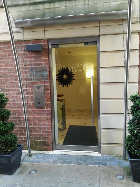 Merchants Place Apartment Йорк Экстерьер фото
